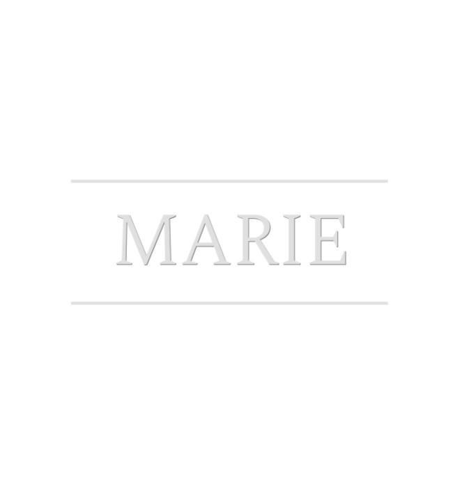 Geboortekaartje Marie met naam in reliëf