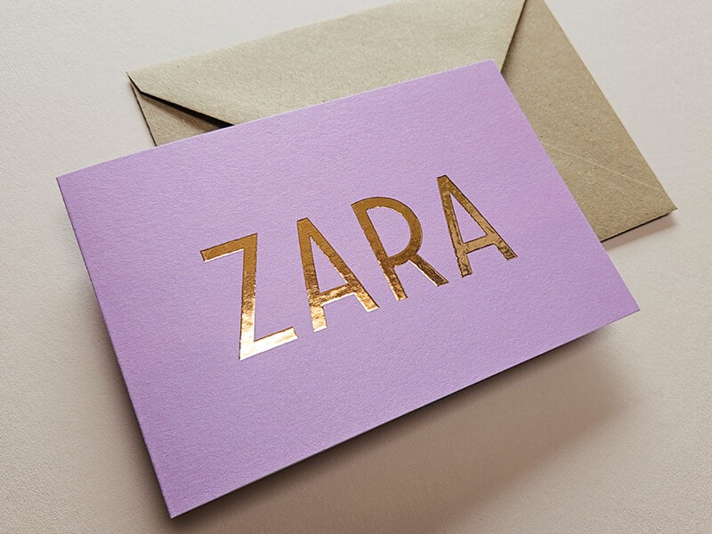 Geboortekaartje Zara minimalistisch en persoonlijk met foliedruk
