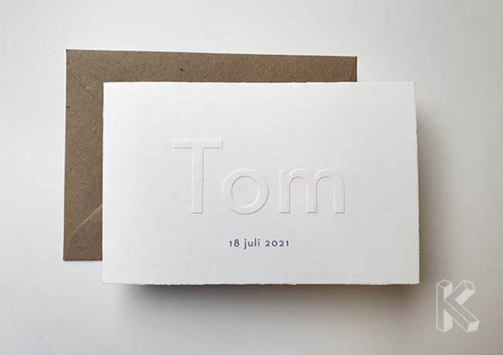 Voorbeeldkaart • Geboortekaartje Tom met preeg