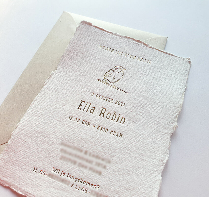 bijzondere-geboortekaartjes-met-reliëfdruk